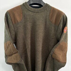 NEW. Dale Norway 100% wool sweater. khaki. Sz SMALL.